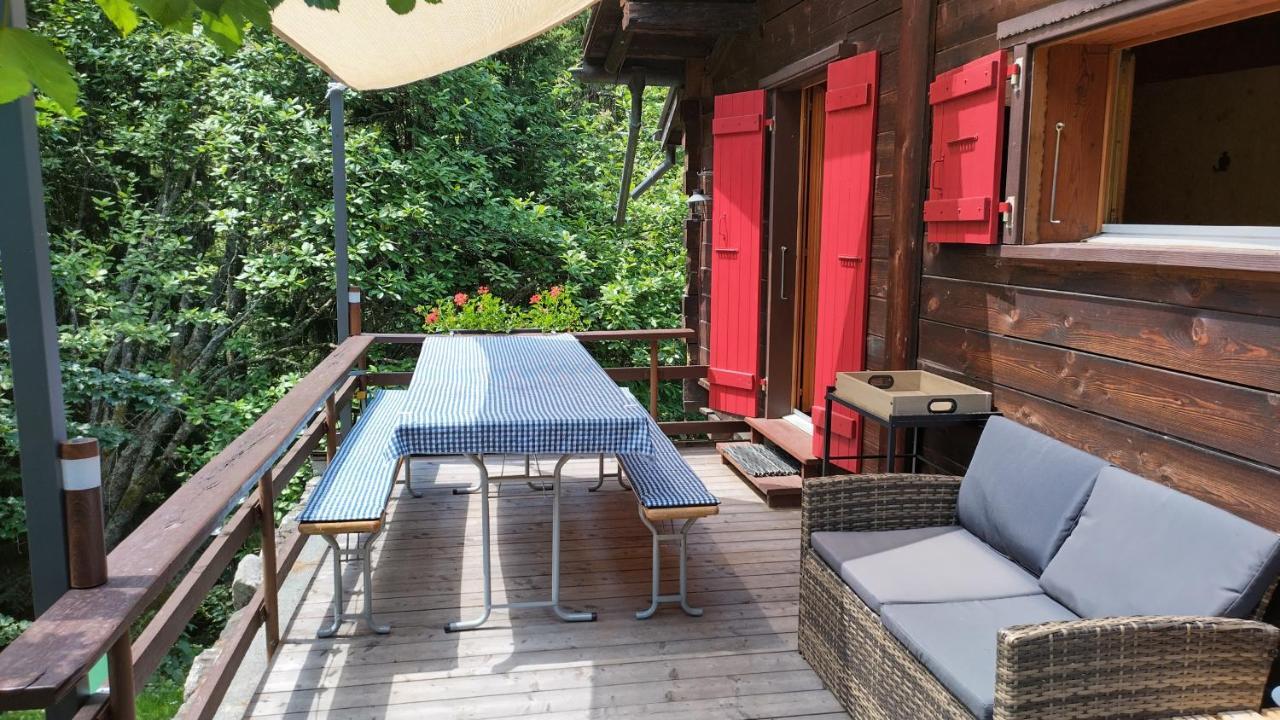 Petit Chalet Rustique Et Bucolique Bovernier Екстериор снимка