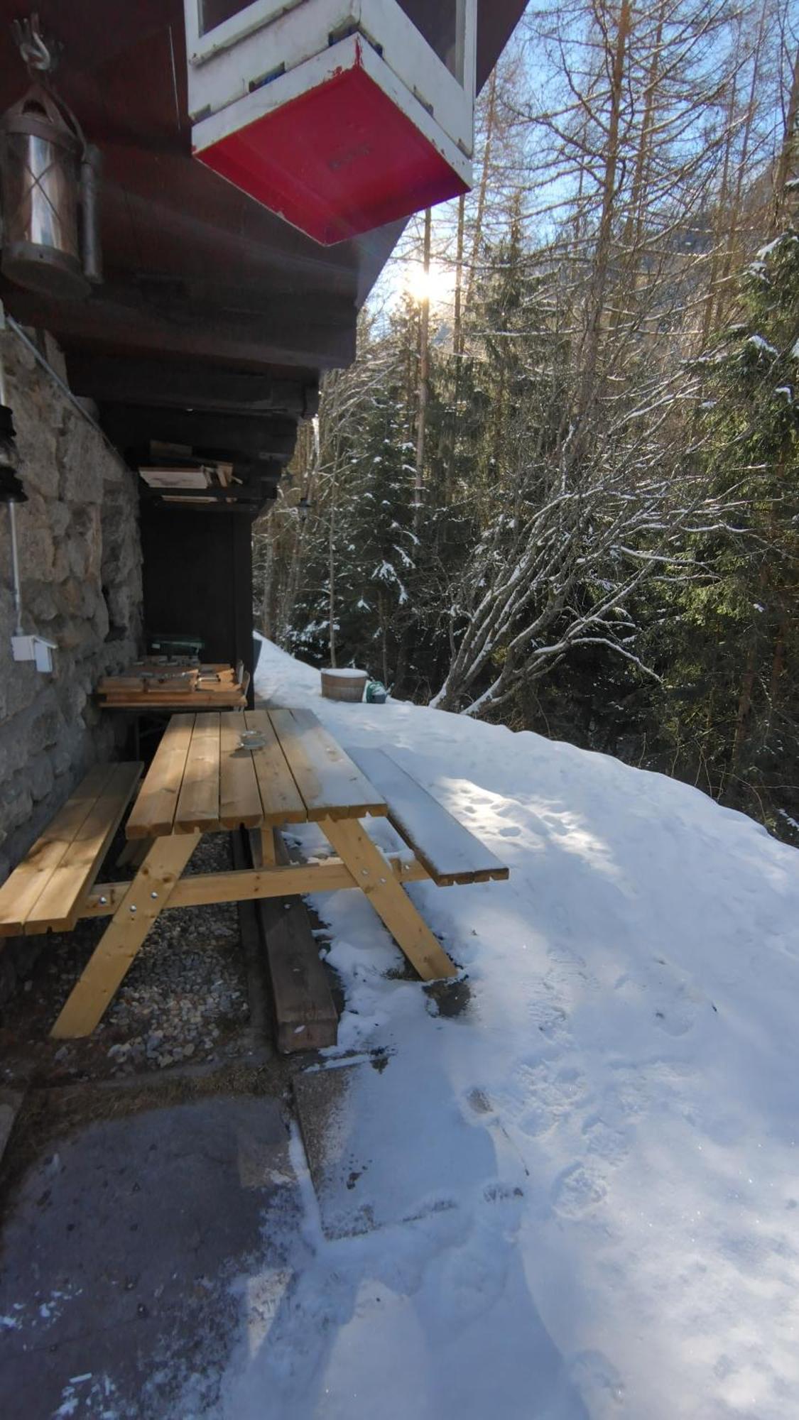 Petit Chalet Rustique Et Bucolique Bovernier Екстериор снимка